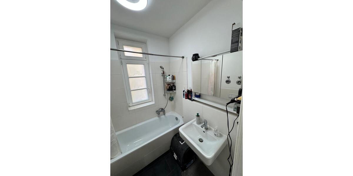 Etagenwohnung Berlin Lichtenberg - 1 Zimmer, 15 m&sup2;, 600&euro; | Angebot:25943199