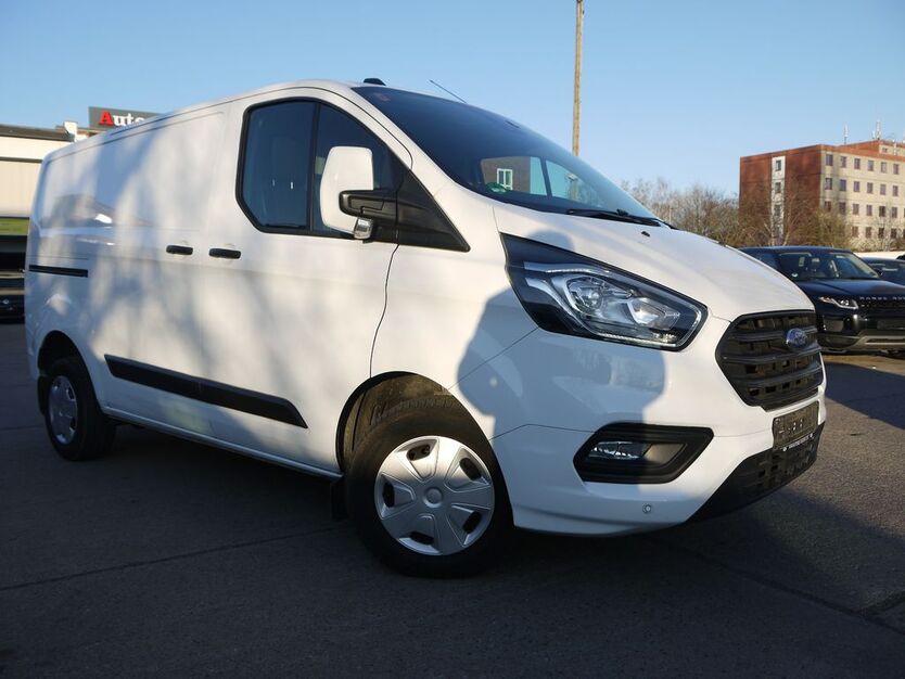Ford Transit Custom 200.000 km 15.999 € Berlin 12439