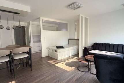 Zimmer Berlin Pankow - 1 Zimmer, 1.650&euro; | Angebot:25993127