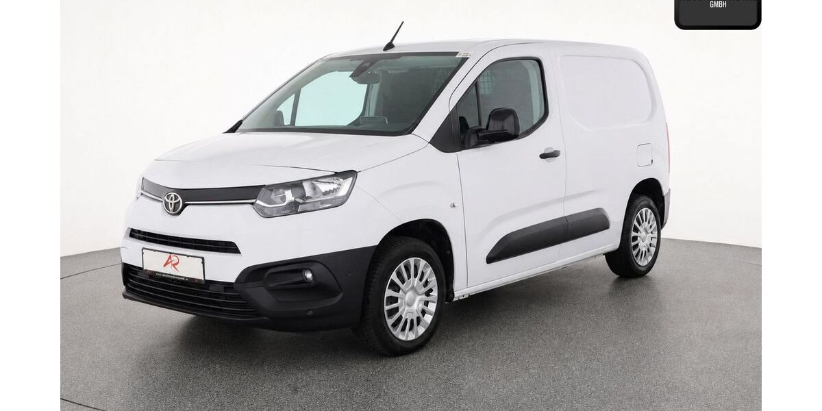 Toyota Proace City 38.001 km 17.480 &euro; Berlin 12103