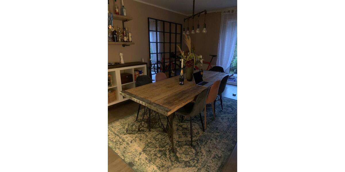 Etagenwohnung Potsdam - 4 Zimmer, 100 m&sup2;, 1.250&euro; | Angebot:25999599
