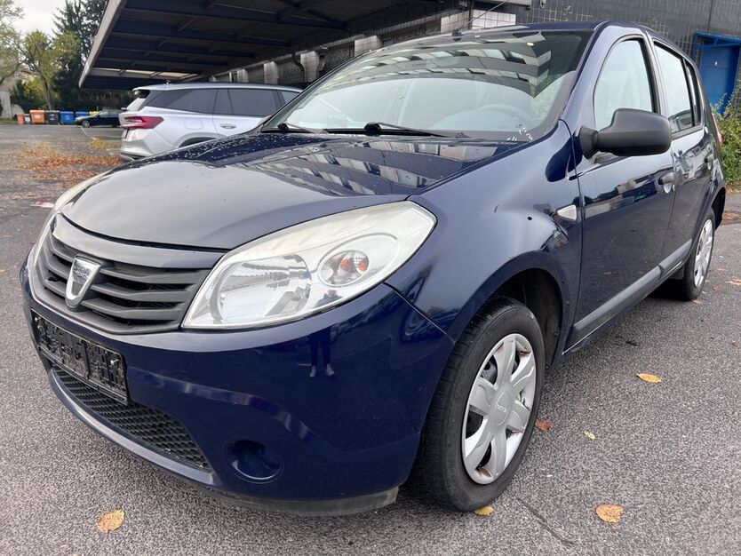 Dacia Sandero 124.691 km 1.999 € Berlin 12249
