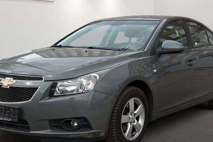 Chevrolet Cruze 77.580 km 3.499 &euro; Berlin 12681