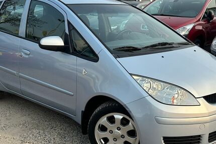 Mitsubishi Colt 70.258 km 3.390 € Berlin 13089