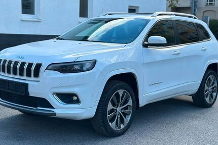 Jeep Cherokee 191.620 km 12.450 &euro; Blankenfelde-Mahlow 15831