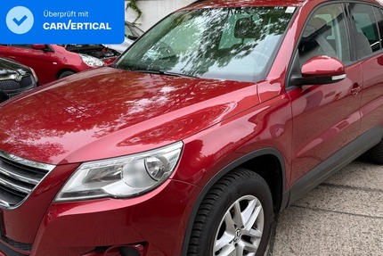 VW Tiguan Trend & Fun BlueM. 1.Hand Navi Scheckheft 97.567 km 7.800 &euro; Berlin 10247
