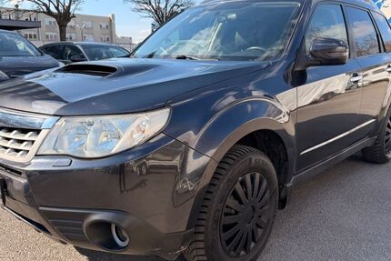 Subaru Forester 201.812 km 2.999 &euro; Berlin 12249