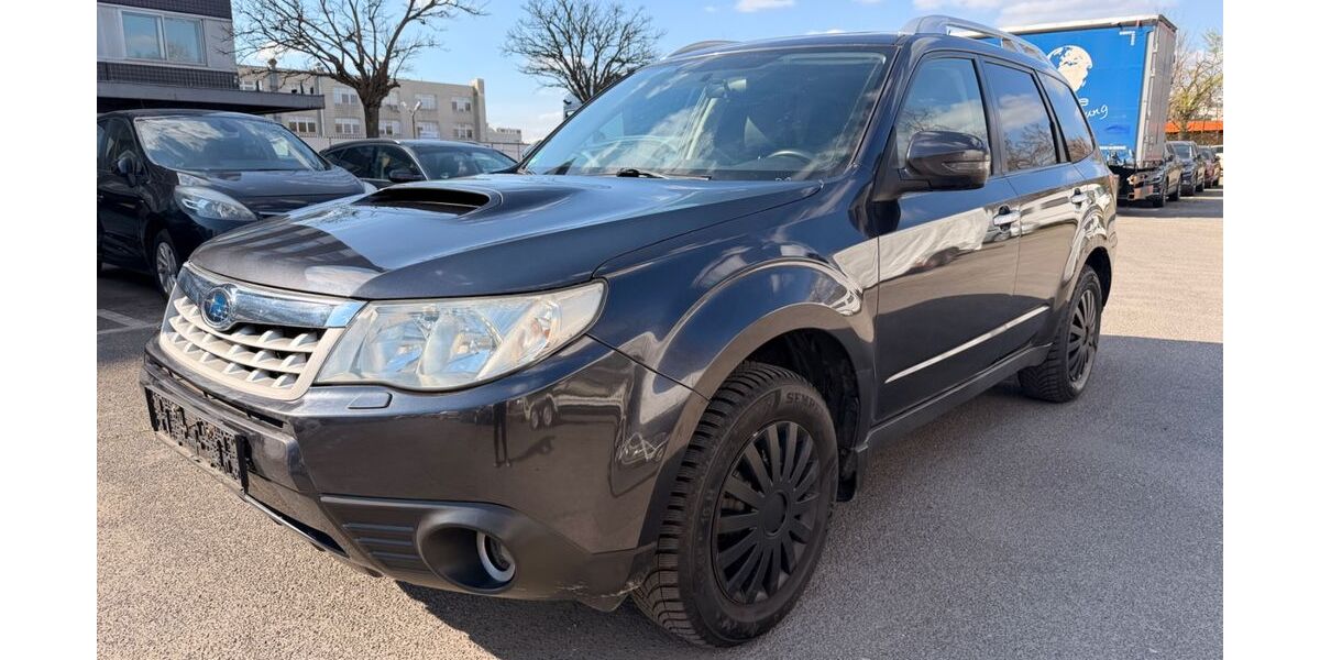 Subaru Forester 201.812 km 2.999 &euro; Berlin 12249