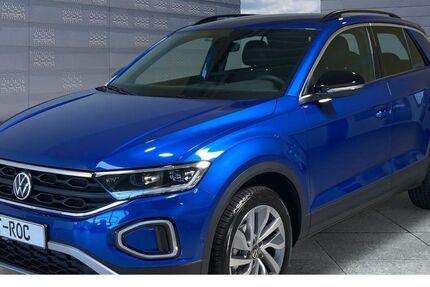 VW T-Roc 3.727 km 32.990 &euro; Königs-Wusterhausen 15711