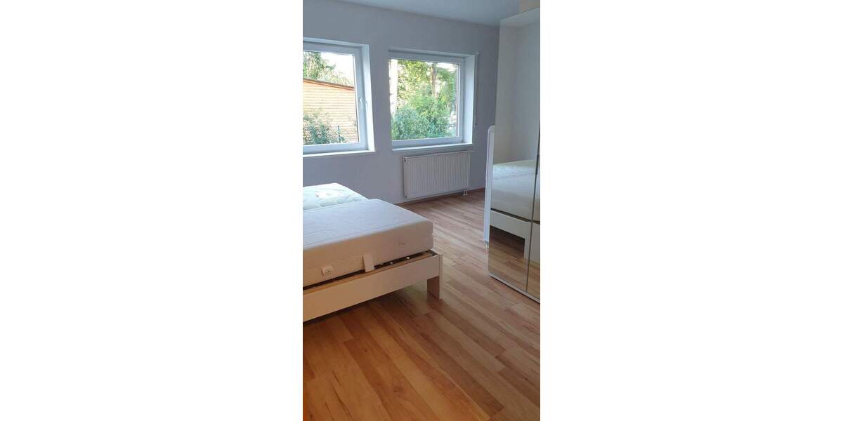 Etagenwohnung Berlin Kaulsdorf - 2 Zimmer, 66 m&sup2;, 1.199&euro; | Angebot:25524565