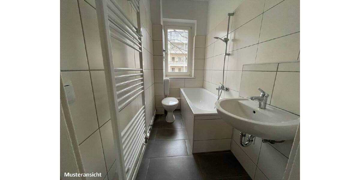 Etagenwohnung Berlin Friedrichsfelde - 1 Zimmer, 48 m&sup2;, 783&euro; | Angebot:24025582