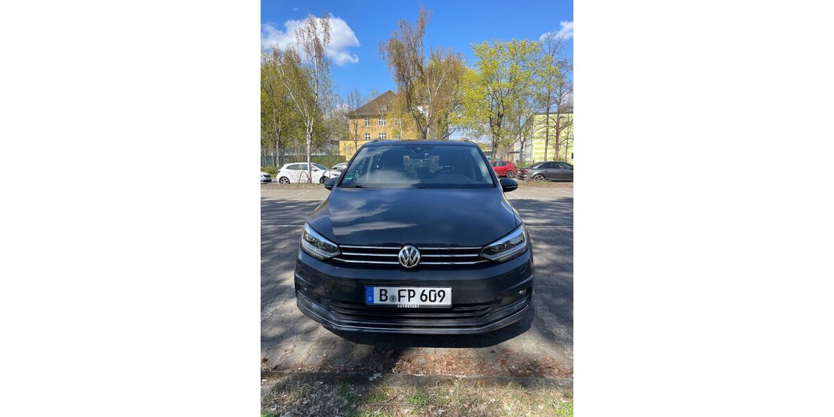 VW Touran 246.000 km 9.500 &euro; Glienicke Nordbahn 16548