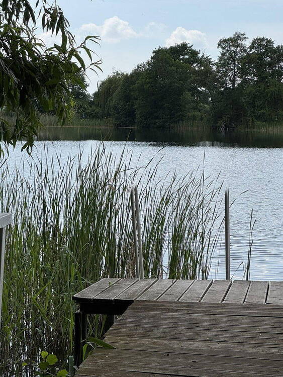 Traumhaftes Grundstück mit Entwicklungspotential und Zugang zum Stolzenhagener See