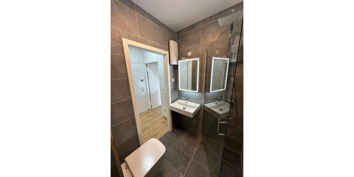 Etagenwohnung Berlin Steglitz-Zehlendorf - 1 Zimmer, 35 m&sup2;, 1.200&euro; | Angebot:26676817
