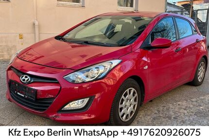 Hyundai i30 102.000 km 5.700 &euro; Berlin 13359