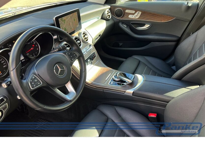 Mercedes-Benz C 250 C -Klasse*LED*Navi*R+F-Cam*Leder*Belüftete 87.057 km 17.990 € Berlin 13187