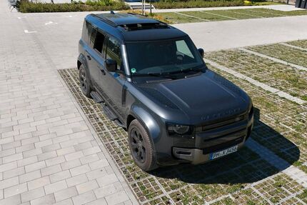 Land Rover Defender 39.840 km 64.500 € Berlin 12279