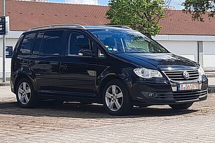 VW Touran 175.000 km 5.350 &euro; Berlin 13088