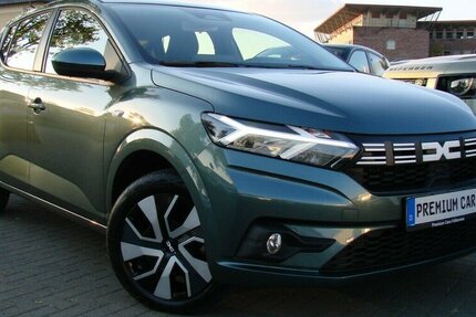 Dacia Sandero III 1,0 TCe 90 Expression Automatik Temp S 20.658 km 16.980 &euro; Falkensee 14612