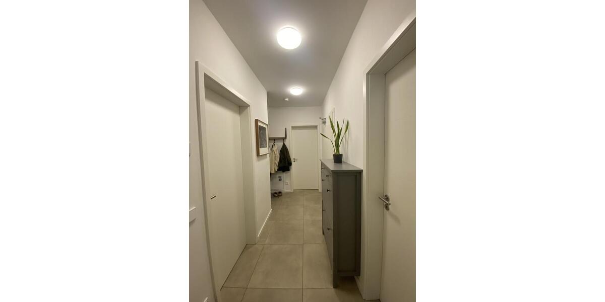 Erdgeschoßwohnung Potsdam - 4 Zimmer, 96 m&sup2;, 1.925&euro; | Angebot:24712201