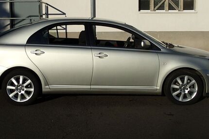 Toyota Avensis 54.000 km 5.999 &euro; Neuenhagen bei Berlin 15366