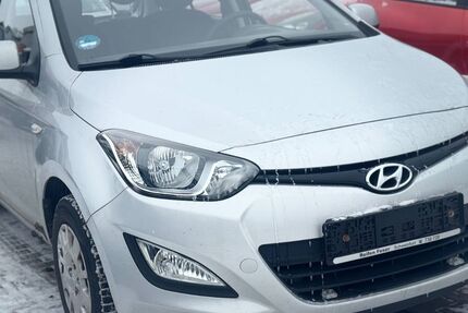 Hyundai i20 108.879 km 3.999 &euro; Wildau 15745