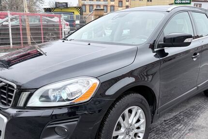 Volvo XC60 170.889 km 11.980 &euro; BERLIN 13409