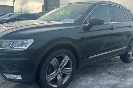 VW Tiguan 242.242 km 13.499 &euro; Mittenwalde 15749