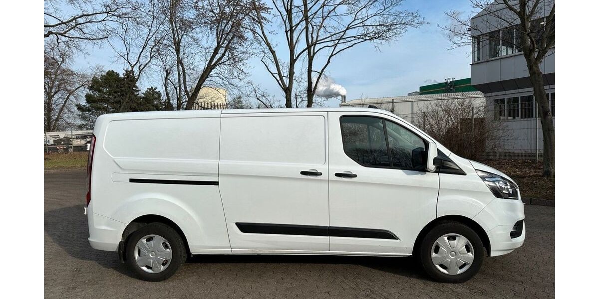 Ford Transit Custom 184.000 km 13.685 &euro; Berlin 13597
