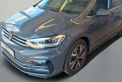 VW Touran 33.193 km 29.975 &euro; Berlin 13088