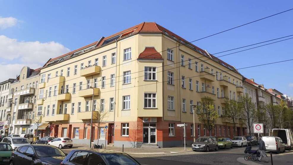 Wohnung zum Mieten in Berlin 1.020 € 82.15 m²