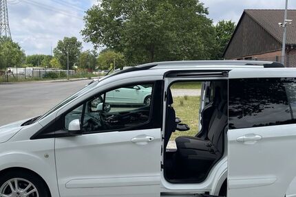Ford Tourneo Courier 76.700 km 7.950 &euro; Berlin 12681