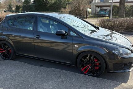 Seat Leon 185.000 km 7.499 &euro; Berlin 13125