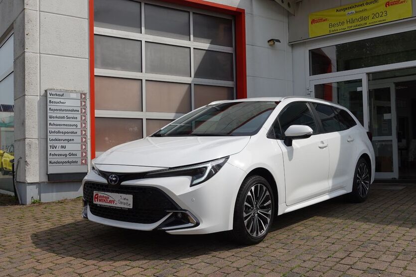 Toyota Corolla 3.185 km 27.900 € Dahlwitz Hoppegarten 15366