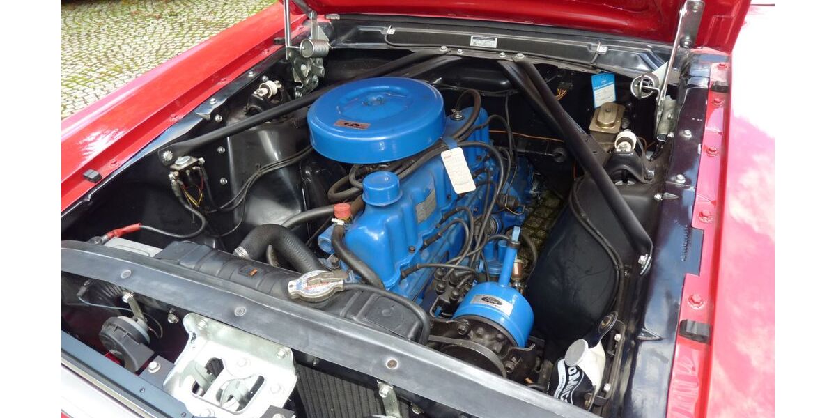 Ford Mustang 38.125 km 33.800 &euro; Berlin 10439