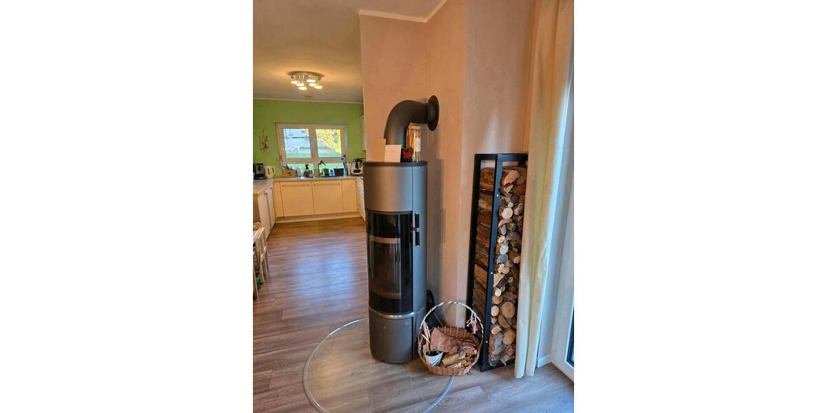 Einfamilienhaus Berlin Spandau - 5.5 Zimmer, 140 m&sup2;, 2.500&euro; | Angebot:24637420