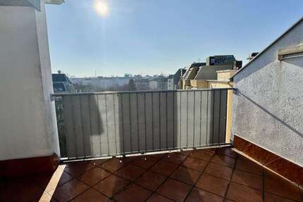 Wohnung Berlin Gesundbrunnen - 2 Zimmer, 75 m&sup2;, 332.000&euro; | Angebot:26111520