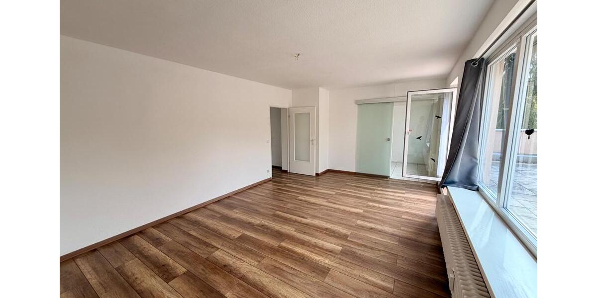Einfamilienhaus Berlin Spandau - 2 Zimmer, 70 m&sup2;, 1.300&euro; | Angebot:26250841