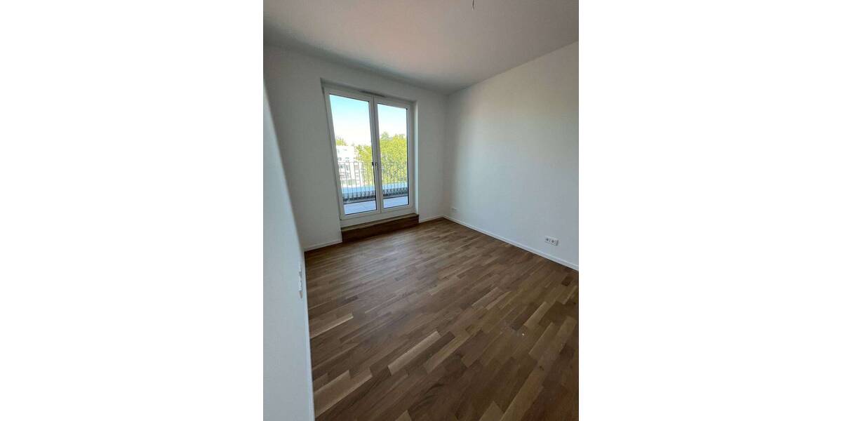 Etagenwohnung Berlin Spandau - 4 Zimmer, 102 m&sup2;, 2.276&euro; | Angebot:25778368