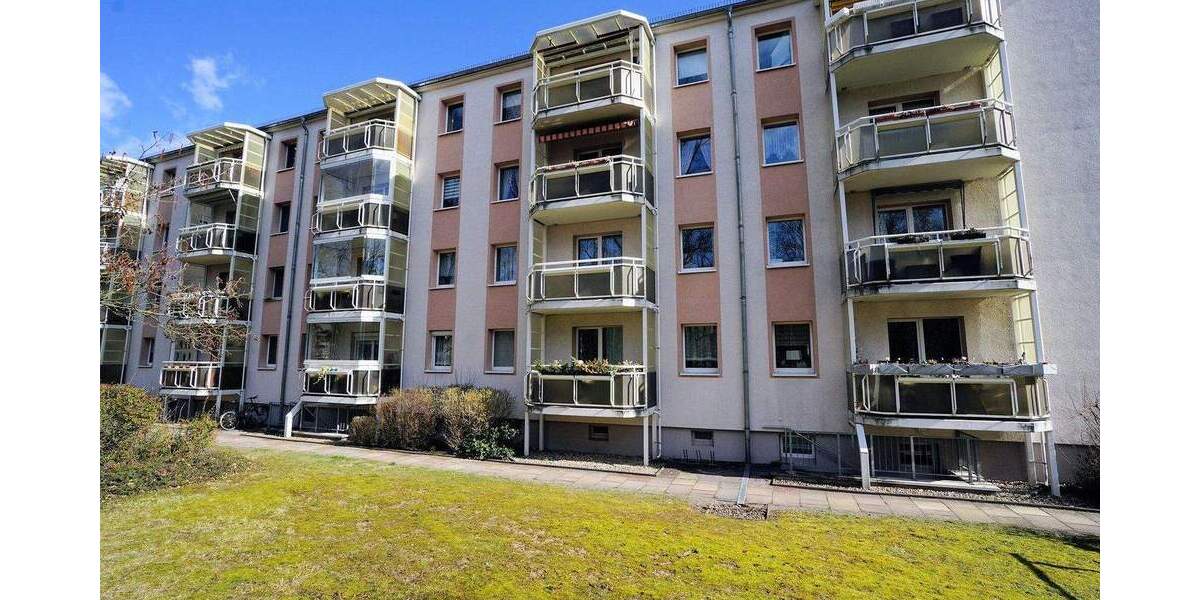 Etagenwohnung Potsdam Waldstadt I - 4 Zimmer, 70 m&sup2;, 220.000&euro; | Angebot:25837390