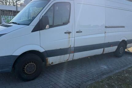 VW Crafter 623.000 km 3.689 &euro; Berlin 13581