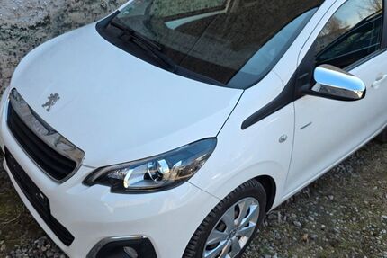 Peugeot 108 77.000 km 6.950 &euro; Berlin 10245
