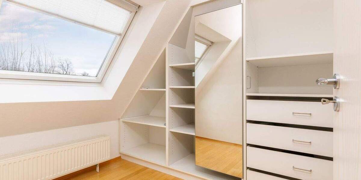 Etagenwohnung Schöneiche bei Berlin - 3 Zimmer, 146 m&sup2;, 485.000&euro; | Angebot:25836845