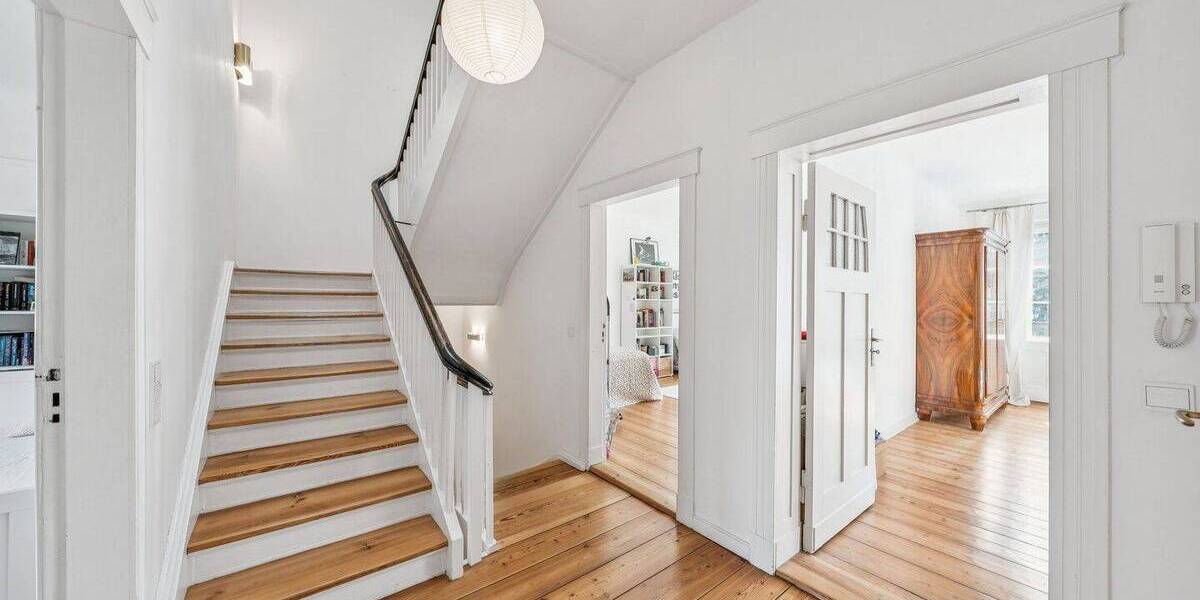Doppelhaushälfte Berlin Zehlendorf - 9 Zimmer, 253 m&sup2;, 1.750.000&euro; | Angebot:26548196