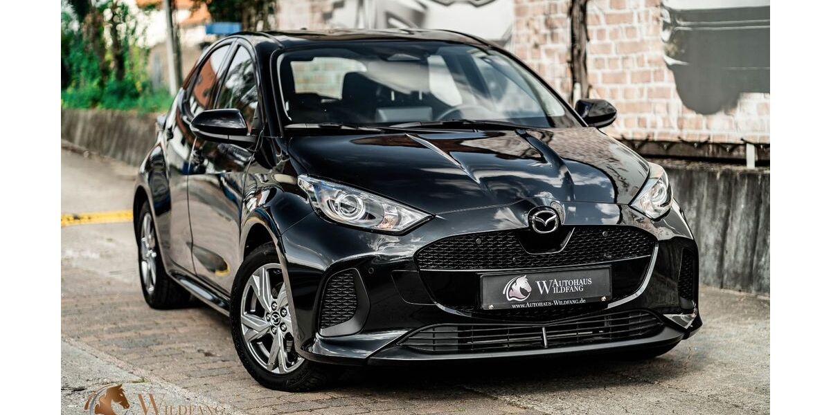 Mazda 2 6.025 km 21.490 &euro; Berlin 13057