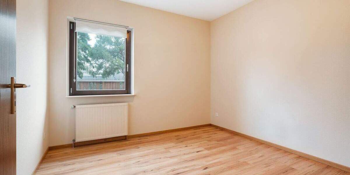 Mehrfamilienhaus, Wohnhaus Berlin Alt-Hohenschönhausen - 4 Zimmer, 104 m&sup2;, 465.000&euro; | Angebot:24678022