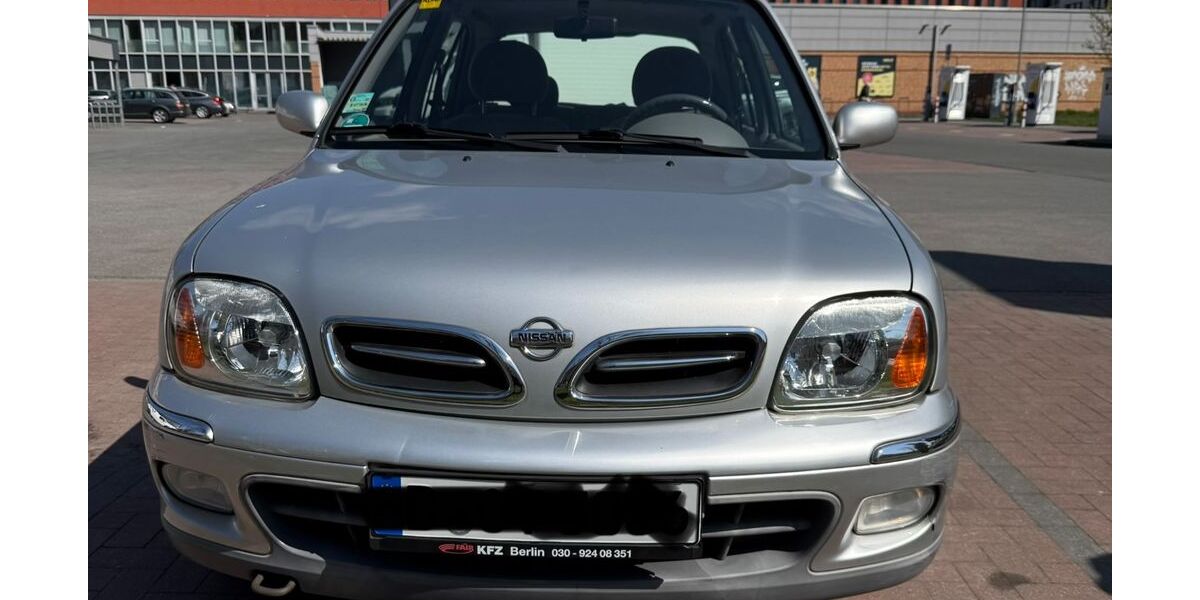 Nissan Micra 77.500 km 2.250 &euro; Berlin 12103
