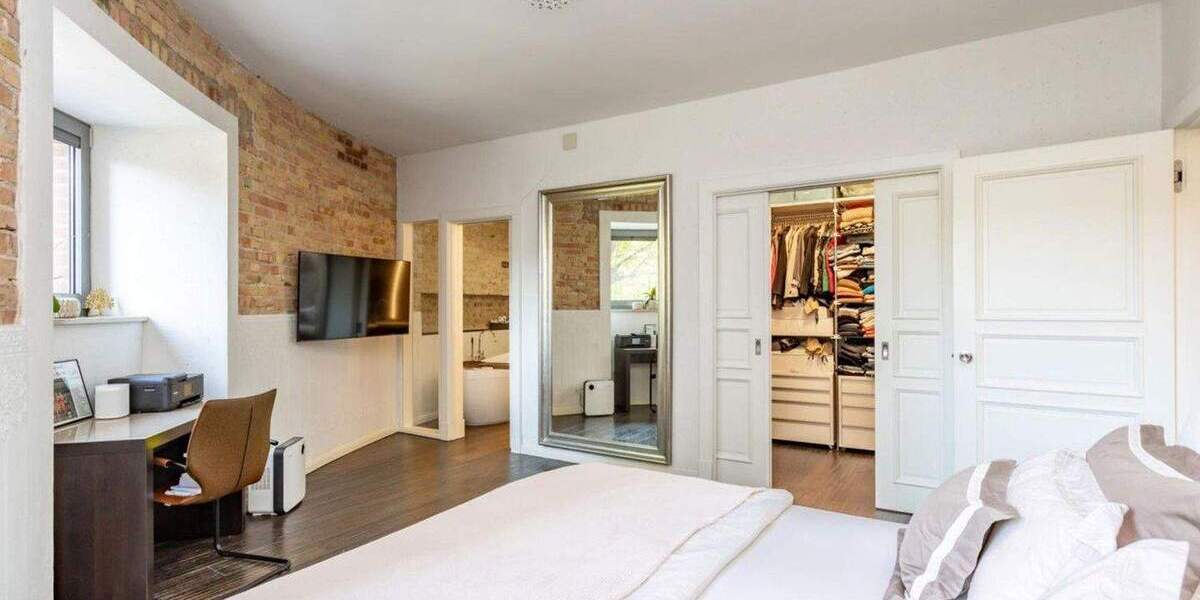 Etagenwohnung Berlin Westend - 4 Zimmer, 206 m&sup2;, 4.000&euro; | Angebot:25755273