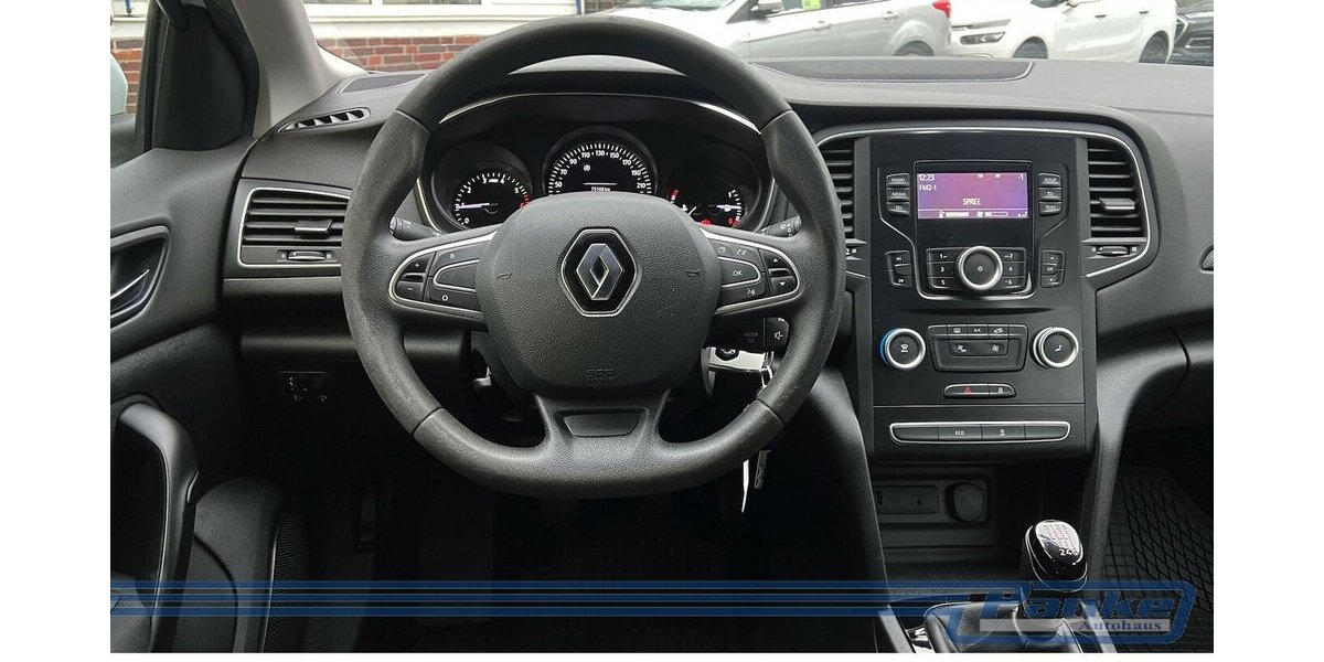 Renault Megane Life IV Grandtour 100*Tempo*Bluetooth*AC* 75.000 km 7.890 &euro; Berlin 13187