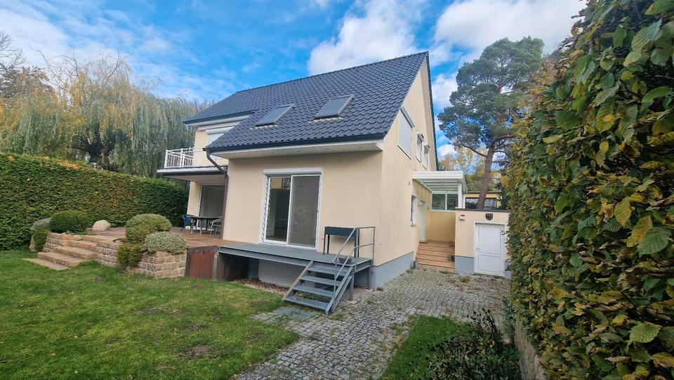 Einfamilienhaus in Berlin Reinickendorf- Waidmannslust VON PRIVAT 11 zimmer